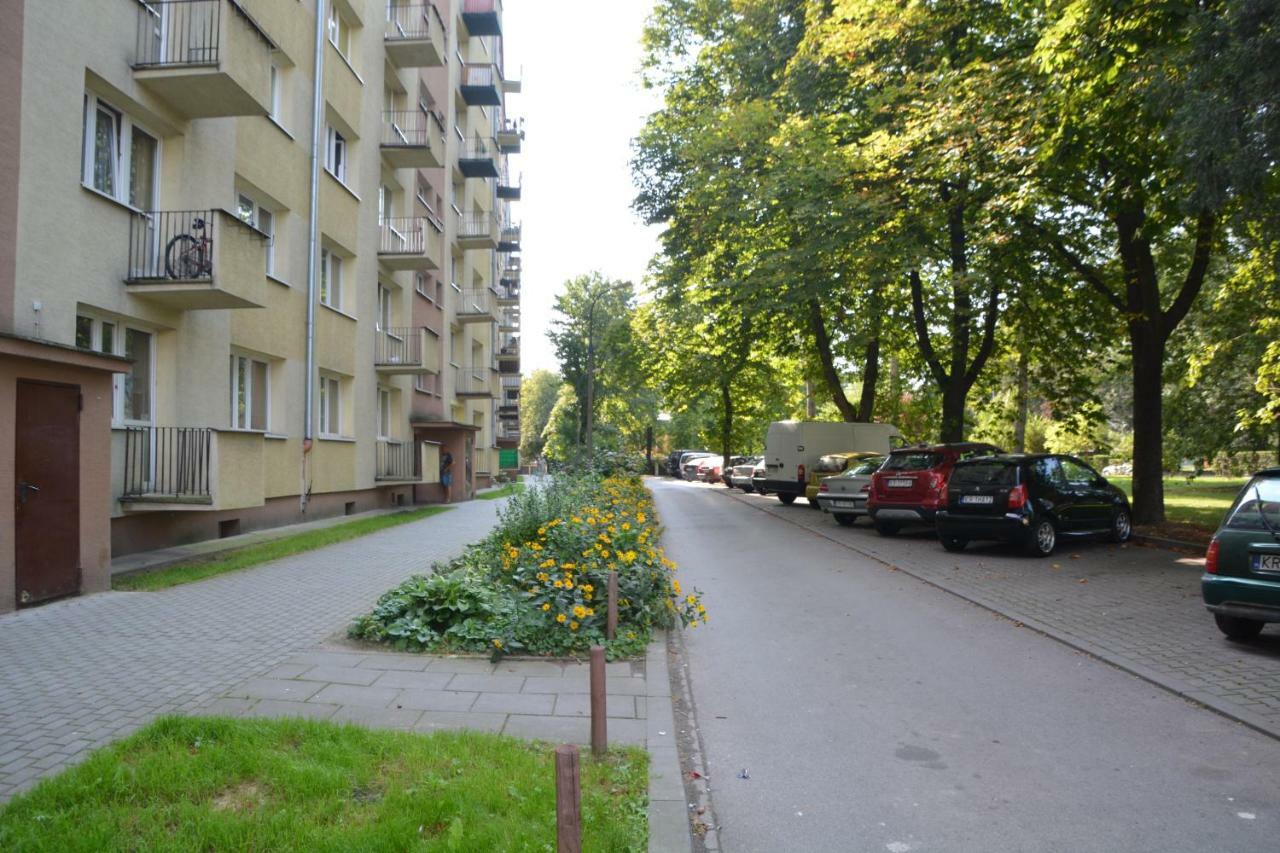Ul. Ugorek Kolo Areny Appartement Krakau Buitenkant foto