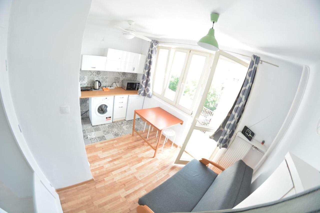 Ul. Ugorek Kolo Areny Appartement Krakau Buitenkant foto