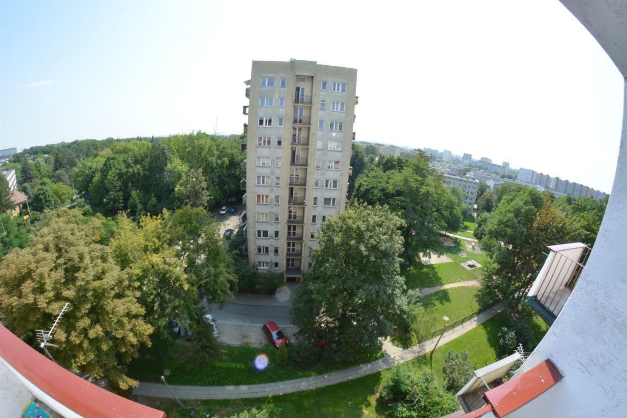 Ul. Ugorek Kolo Areny Appartement Krakau Buitenkant foto