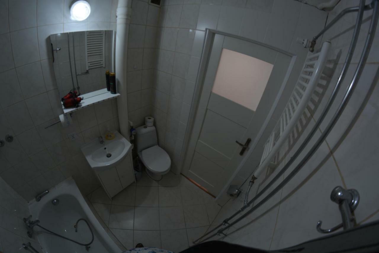Ul. Ugorek Kolo Areny Appartement Krakau Buitenkant foto